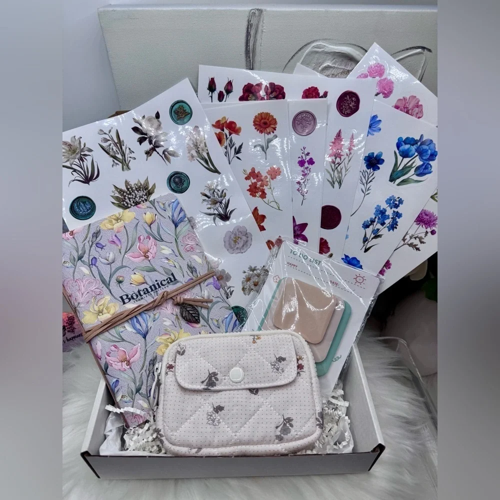 Floral Zipper Pouch & Floral theme Stationary Gift Bundle